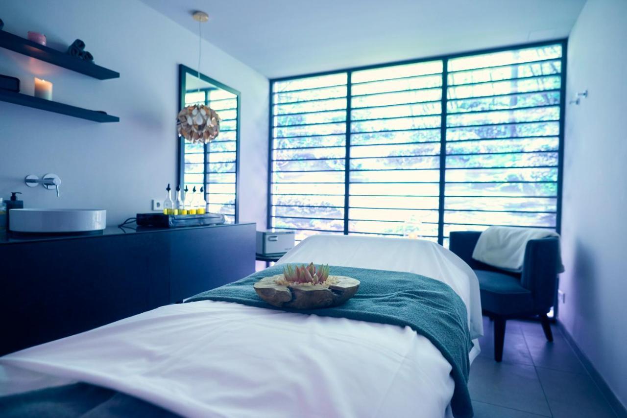 Vila Vita Rosenpark Marburg Ngoại thất bức ảnh Treatment room at the spa