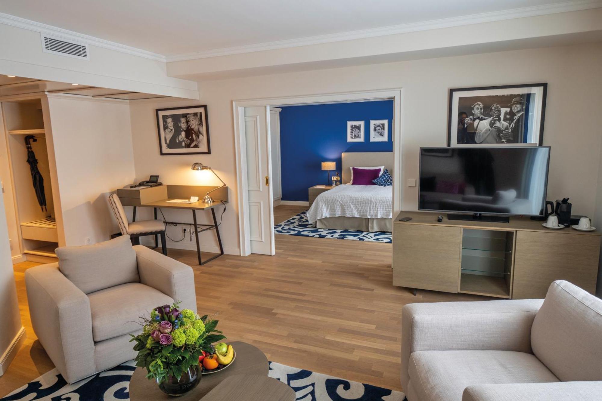 Vila Vita Rosenpark Marburg Ngoại thất bức ảnh A suite at the Hotel